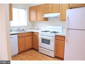 Building Photo - 1526 Marcy Pl