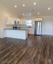Building Photo - 9029 S Indio Cir