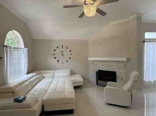 Building Photo - 21014 Carmel Valley Dr