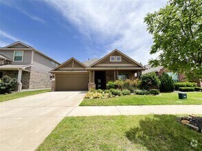 Building Photo - 1512 Bunting Dr
