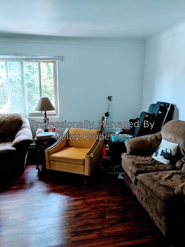Foto del edificio - 1765-1769 Carroll Ave
