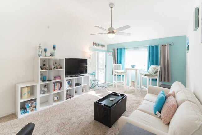 Foto del edificio - 545 Ocean Park Ln