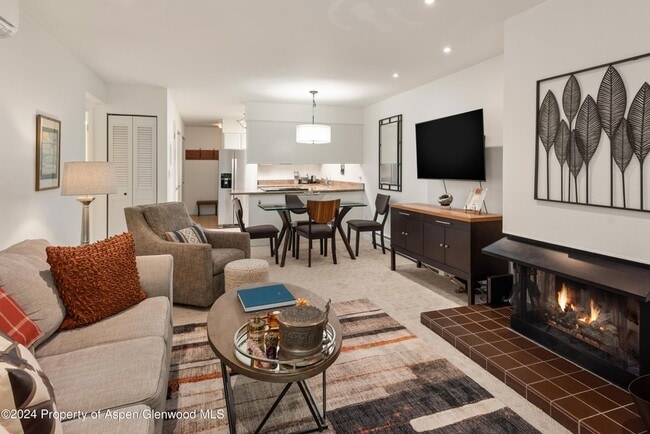 Foto del edificio - 205 E Durant Ave