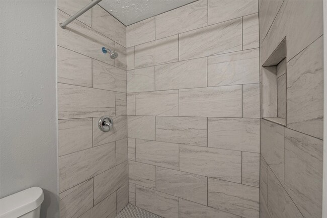 Building Photo - 1519 Buffalo Run Cir