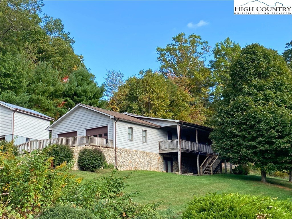 1224 Wade Bare Rd, Jefferson, NC 28640 House Rental in Jefferson, NC