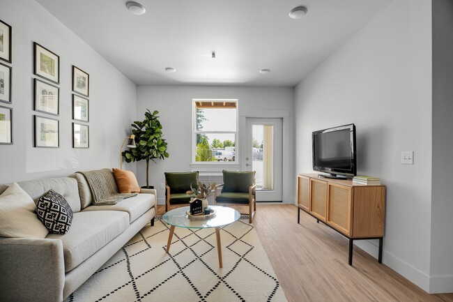 Extra Storage on Patios/Balconies - Tilian Point