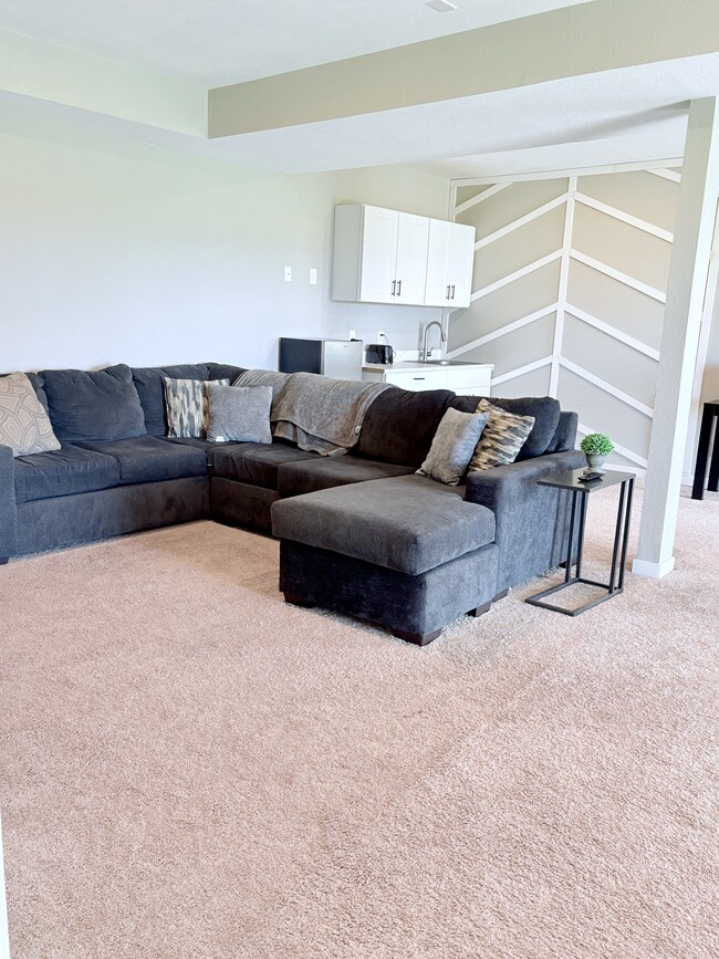 Building Photo - 11617 Blackmoor St