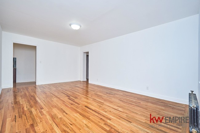 Building Photo - 36-40 Bowne Street
