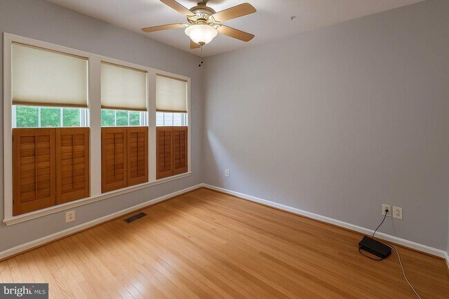 Building Photo - 13925 Lullaby Rd