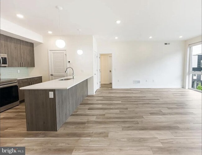 Building Photo - 1600 Germantown Ave