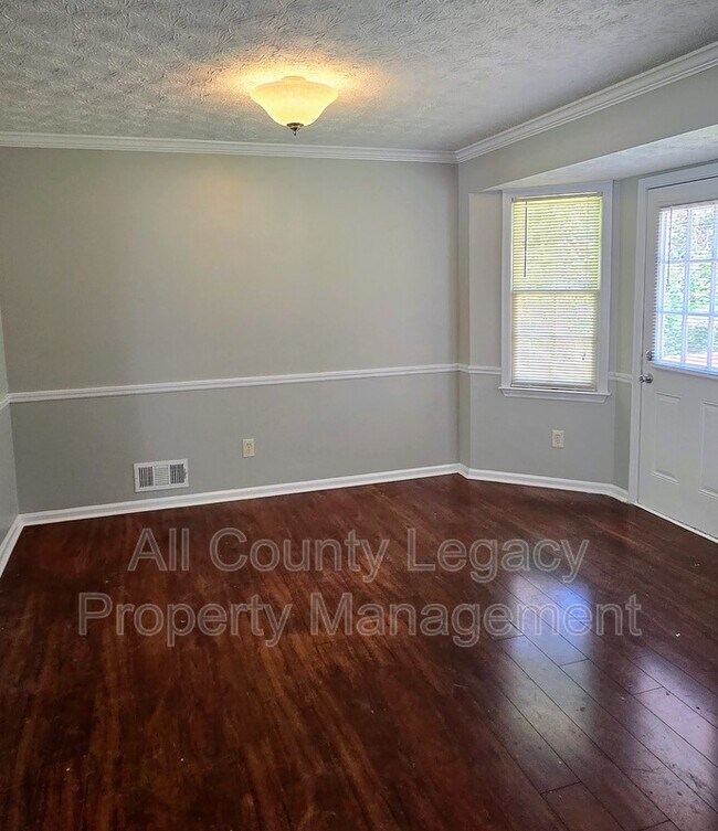 Foto del edificio - 314 Mallard Ct