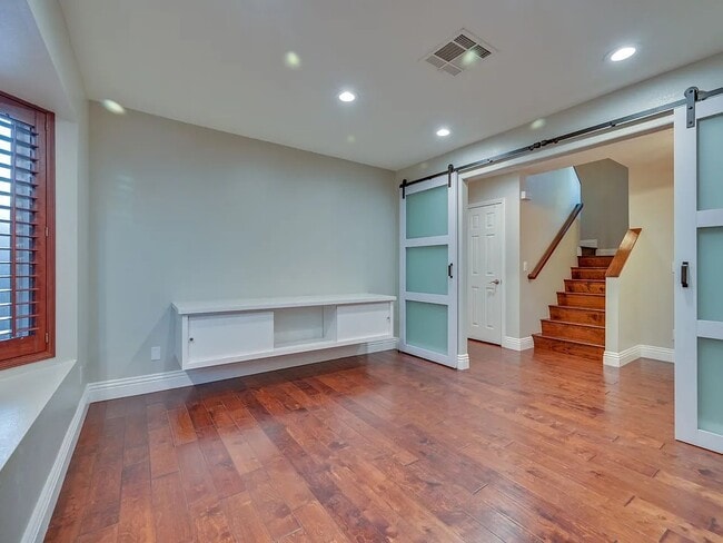 Building Photo - 2313 Pine Bluff Ct