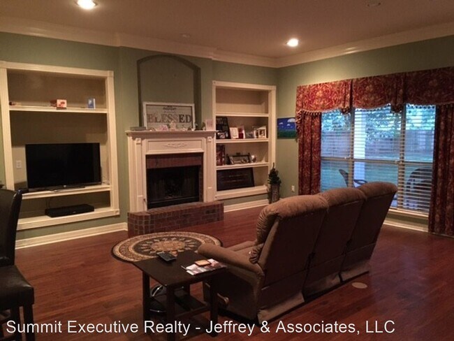 Building Photo - 3 br, 2 bath House - 1410 Magnolia Ridge