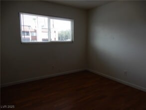 Building Photo - 3163 Panocha St