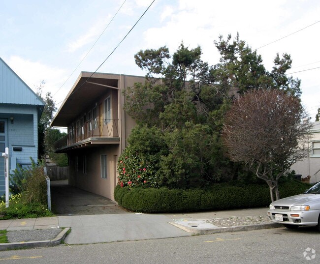 Building Photo - 1510 Bonita Ave