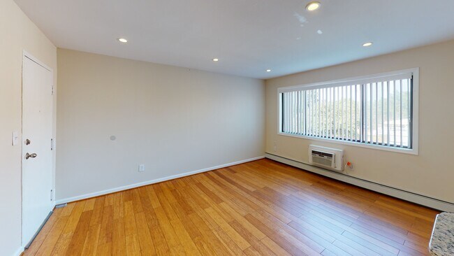 Foto del edificio - 5232 N Capitol St NE