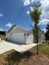 Building Photo - 133 Brawley Villas Pl