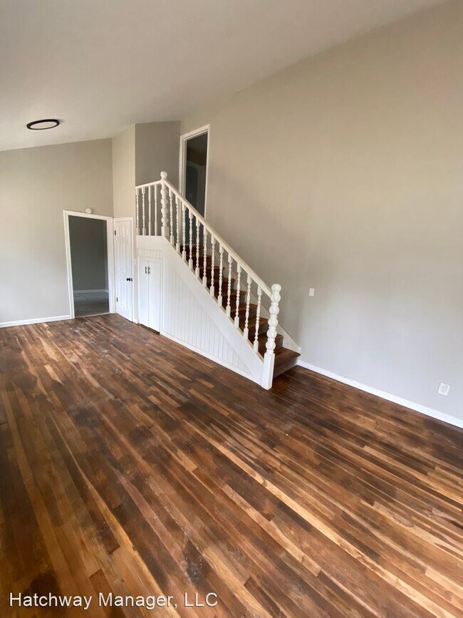 Building Photo - 4 br, 2 bath House - 554 Launcelot