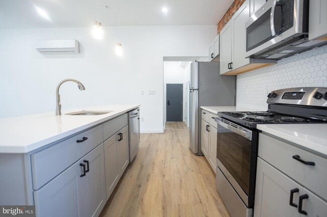 Photo - 3945 Lancaster Ave Townhome