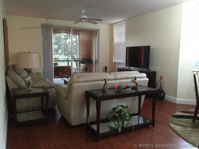 Foto del edificio - 11720 St Andrews Place