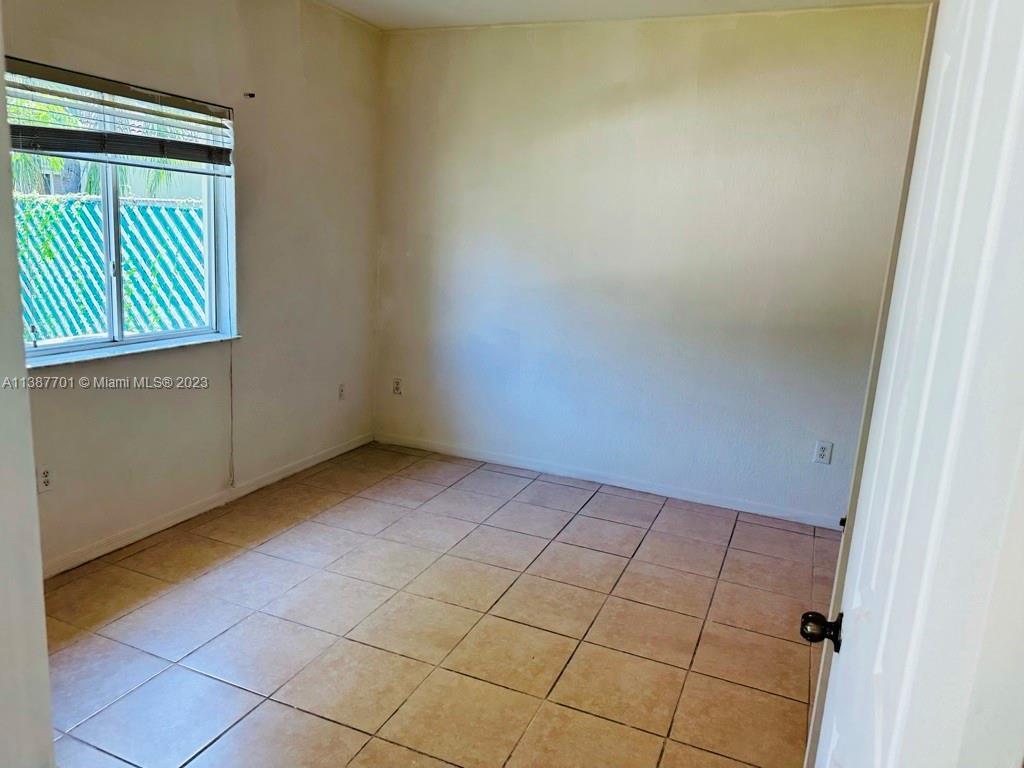 Building Photo - 13276 Old Biscayne Dr