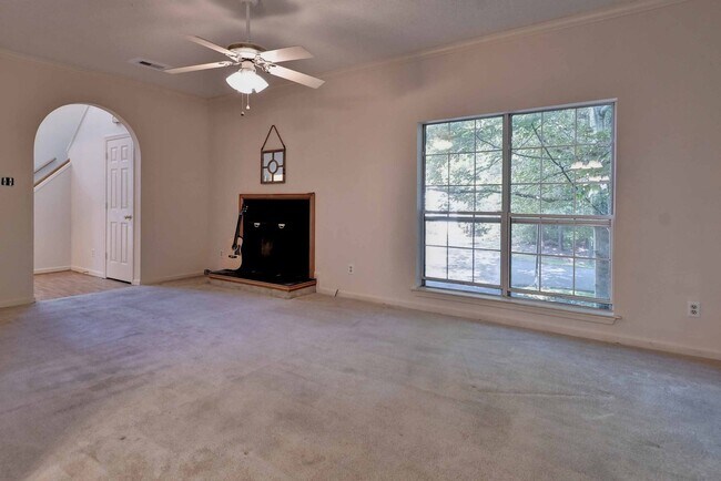 Foto del edificio - 5409 Horan Ct