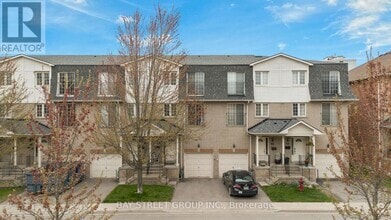 Building Photo - 1130-1130 Cawthra Rd