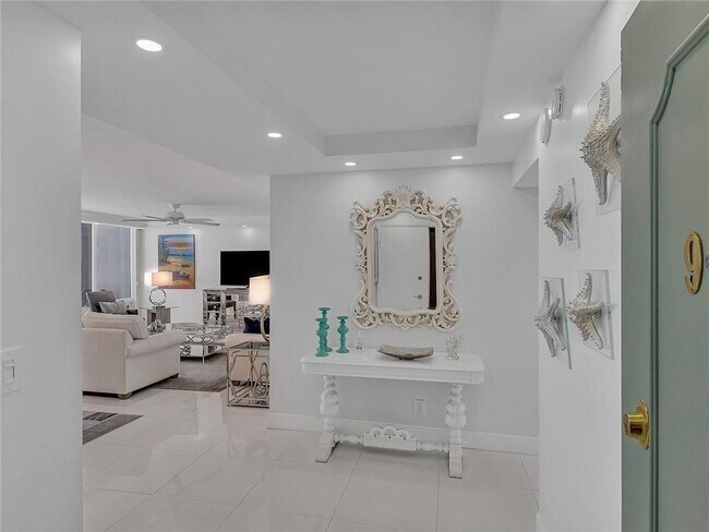 Foto del edificio - 4280 Galt Ocean Dr
