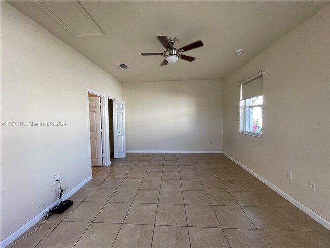 Foto del edificio - 9262 SW 171st Ct