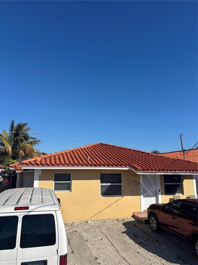 Building Photo - 4761 NW Flagler Terrace