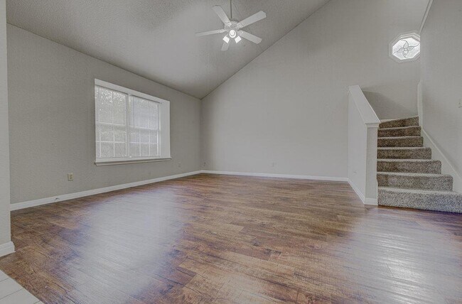 Foto del edificio - 2509 Riddle Rd