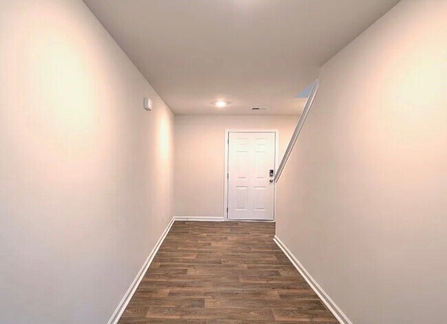 Foto del edificio - 2176 Elmridge Rd