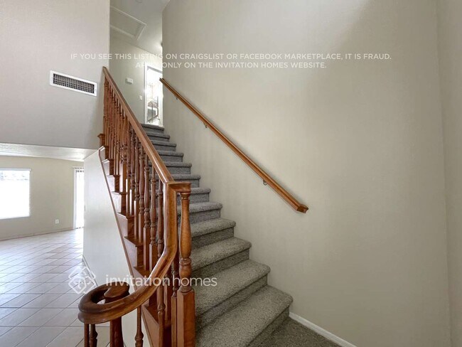 Building Photo - 3732 N 106th Ln