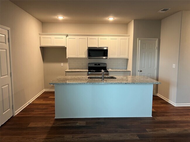 Foto del edificio - 2701 Ginger Ct