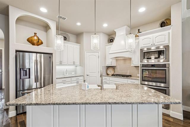 Foto del edificio - 700 Brookstone Ct