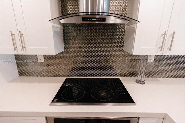 Foto del edificio - 4017 N Cypress Dr