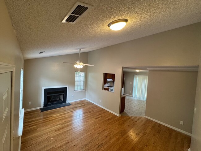 Building Photo - 5133 Possum Trot Ln