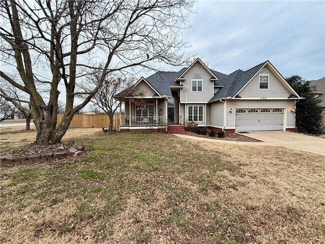 Foto del edificio - 101 Fox Glove Ln