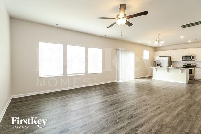 Foto del edificio - 5514 Cobblestone Glen Dr