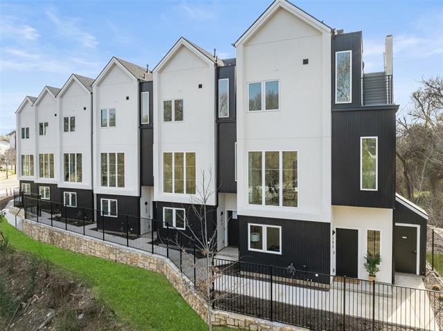 Foto del edificio - 4811 Denton Dr