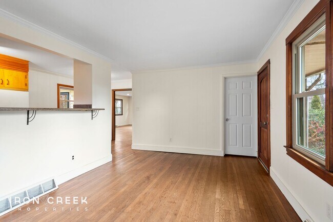 Building Photo - Beautifully Updated Three-Bedroom Rancher ...