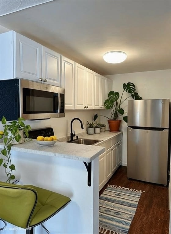 Building Photo - 90 Brooks St