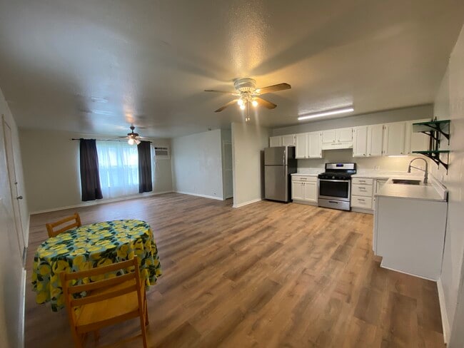 Comedor abierto - 166 Carousel