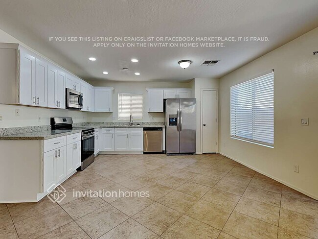 Foto del edificio - 6805 N 130th Ave