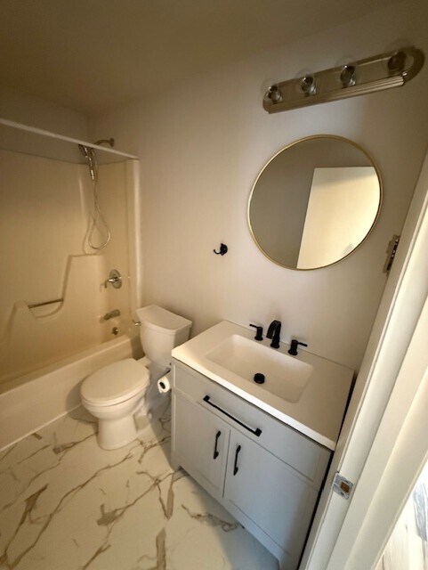 Baño completo - 3 Belmont Ct