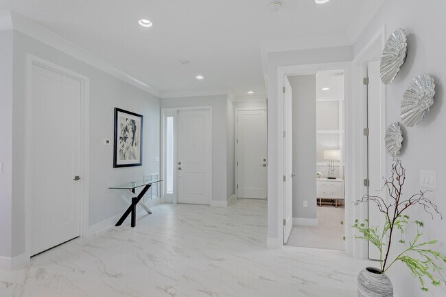 Building Photo - 5562 Starfish Rd