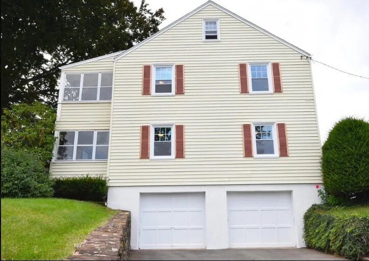 5 Clearview Ave Unit 5, West Hartford, CT 06119 Apartments in West