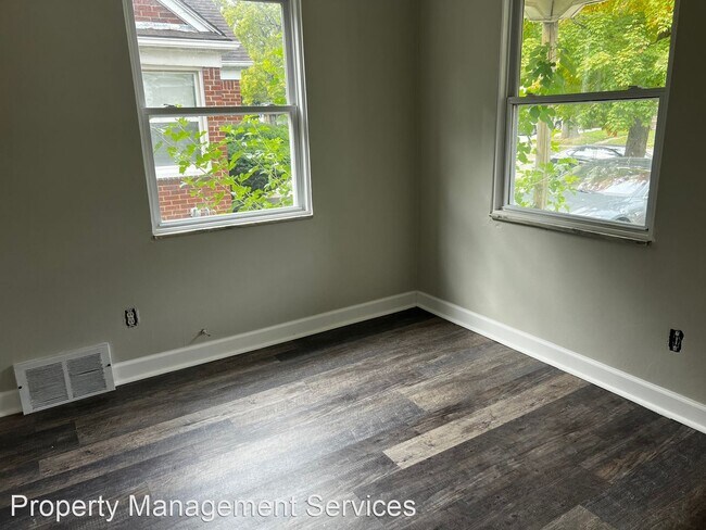 Building Photo - 3 br, 1 bath House - 12716 Grandmont