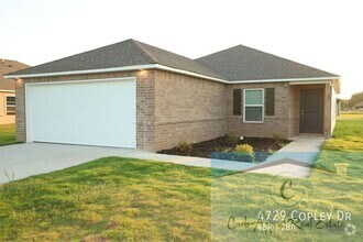Building Photo - 4729 Copley Dr