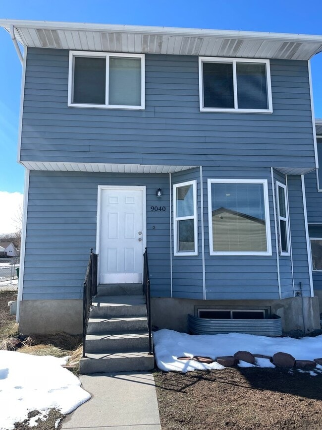 Building Photo - 9040 Goddard Cir